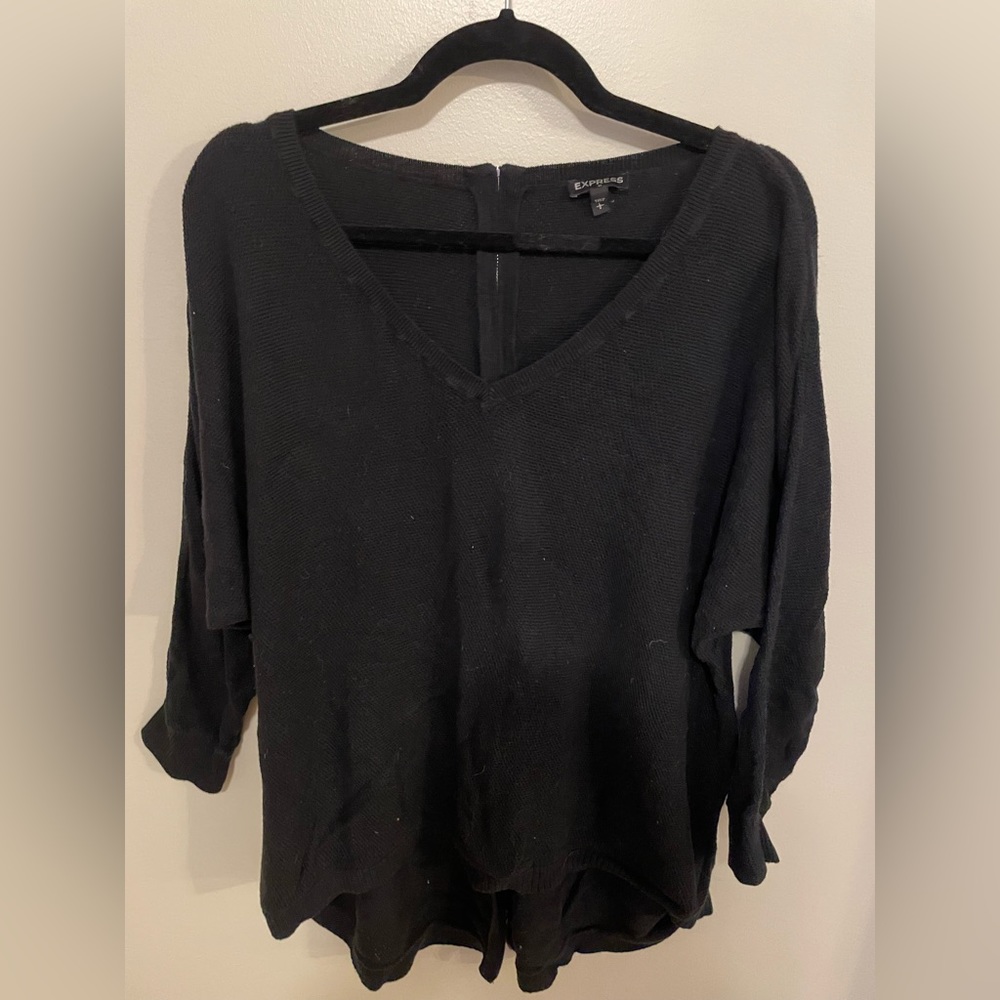 Large express sweater